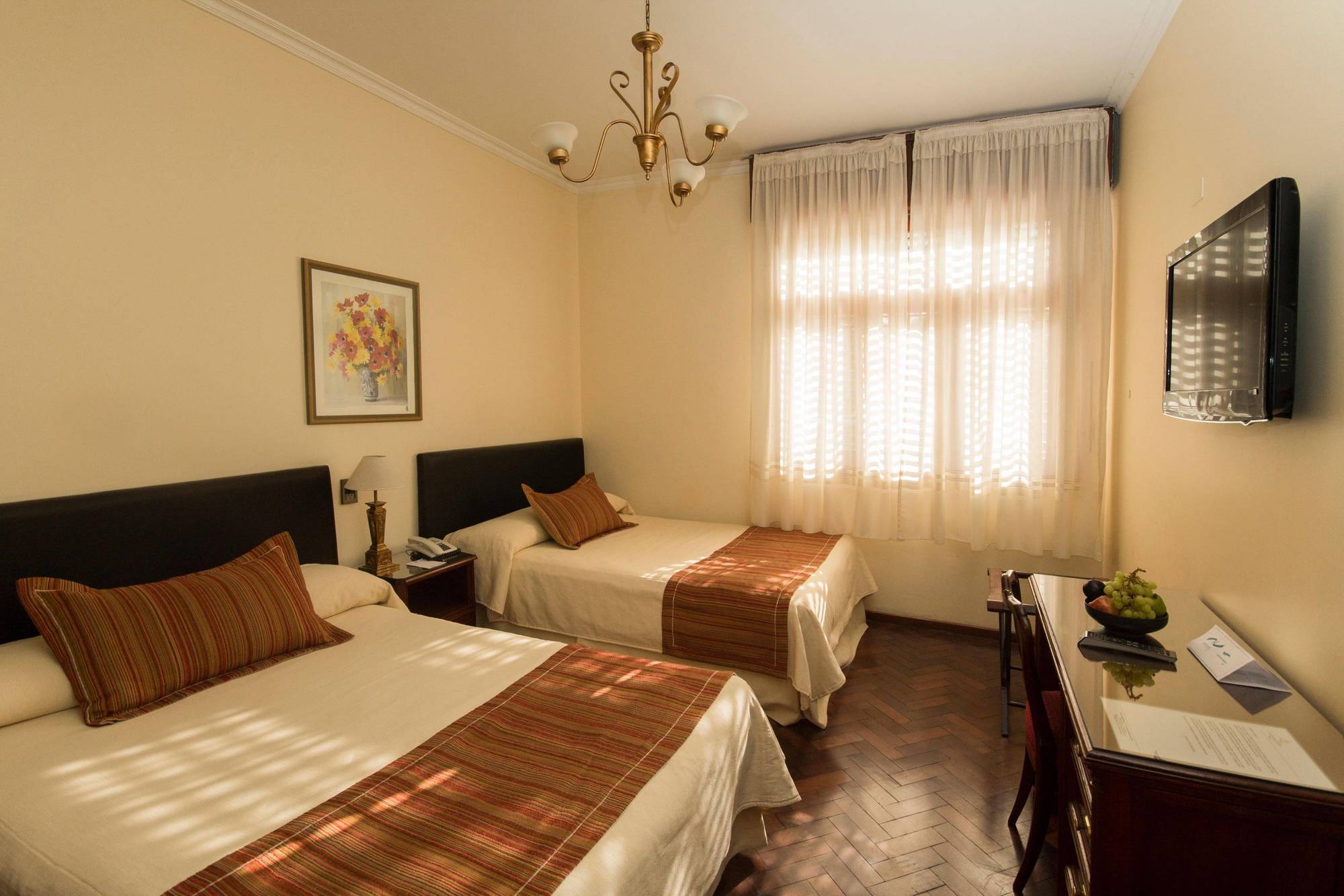 Altos De La Vina, Wine Hotel & Spa Сан-Сальвадор-де-Жужуй Экстерьер фото